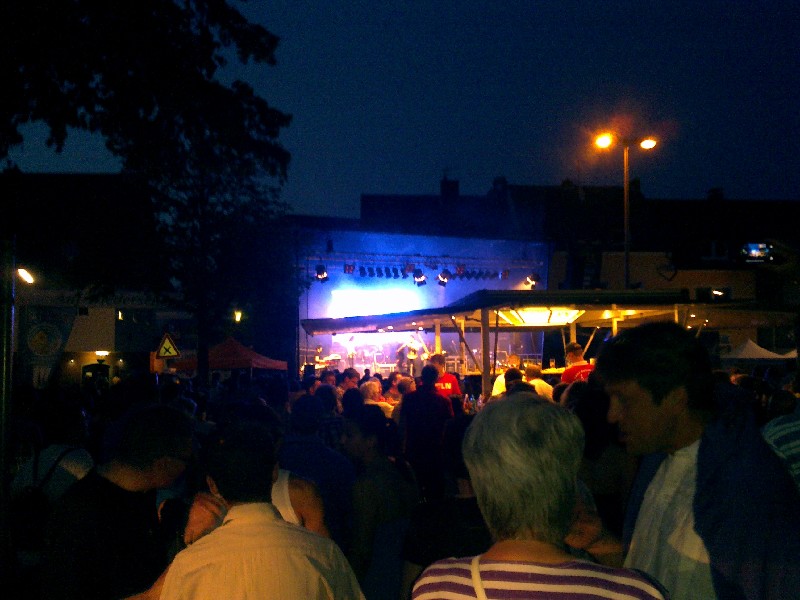 07052011111 07052011111